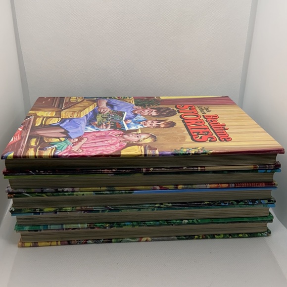 Vintage Uncle Arthur’s Bedtime Stories Complete 5 Volume Set Hardcovers 1970’s - Picture 13 of 15